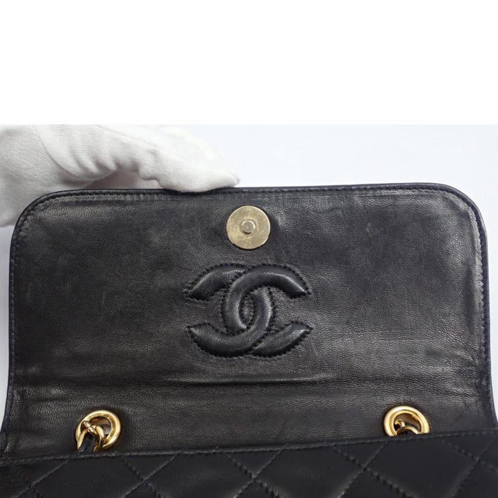 Chanel Chain Bag Black Shoulder - Picture 7 of 7